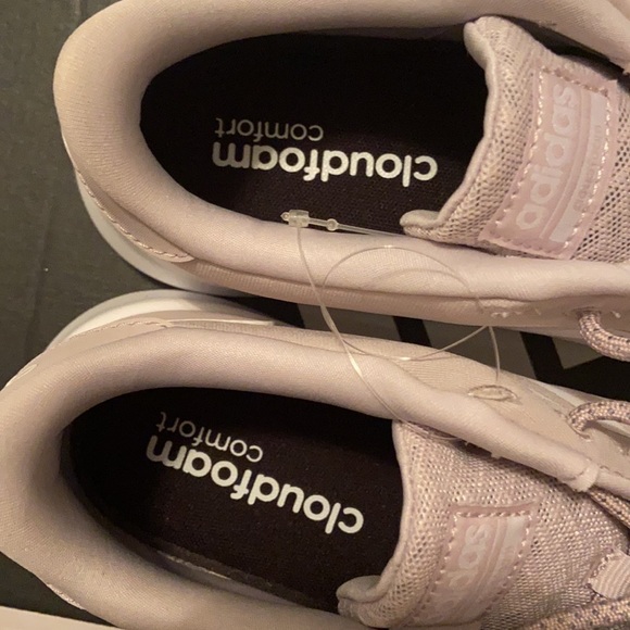 Adidas - Picture 4 of 6